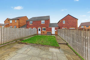 Colliers Way Holmewood